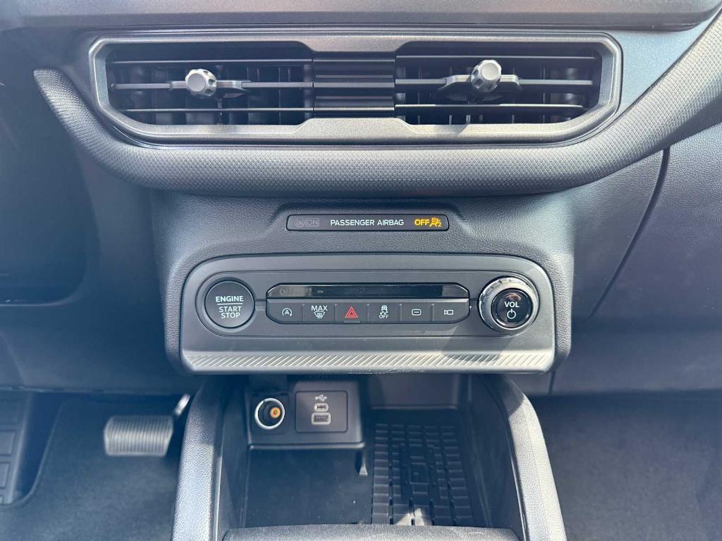 new 2025 Ford Bronco Sport car, priced at $33,045