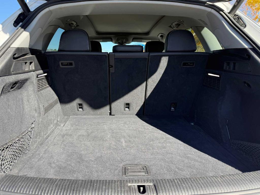 used 2023 Audi Q5 car, priced at $29,922
