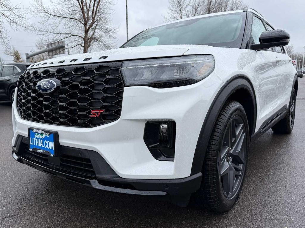 new 2025 Ford Explorer car, priced at $62,534