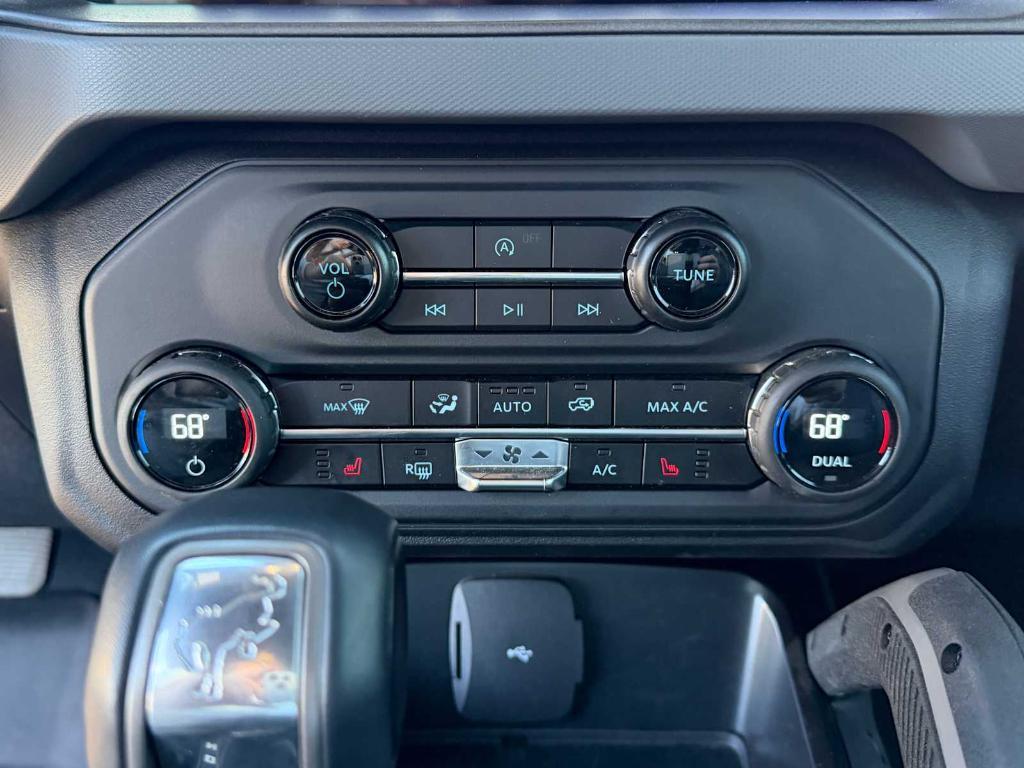 used 2024 Ford Bronco car, priced at $45,995