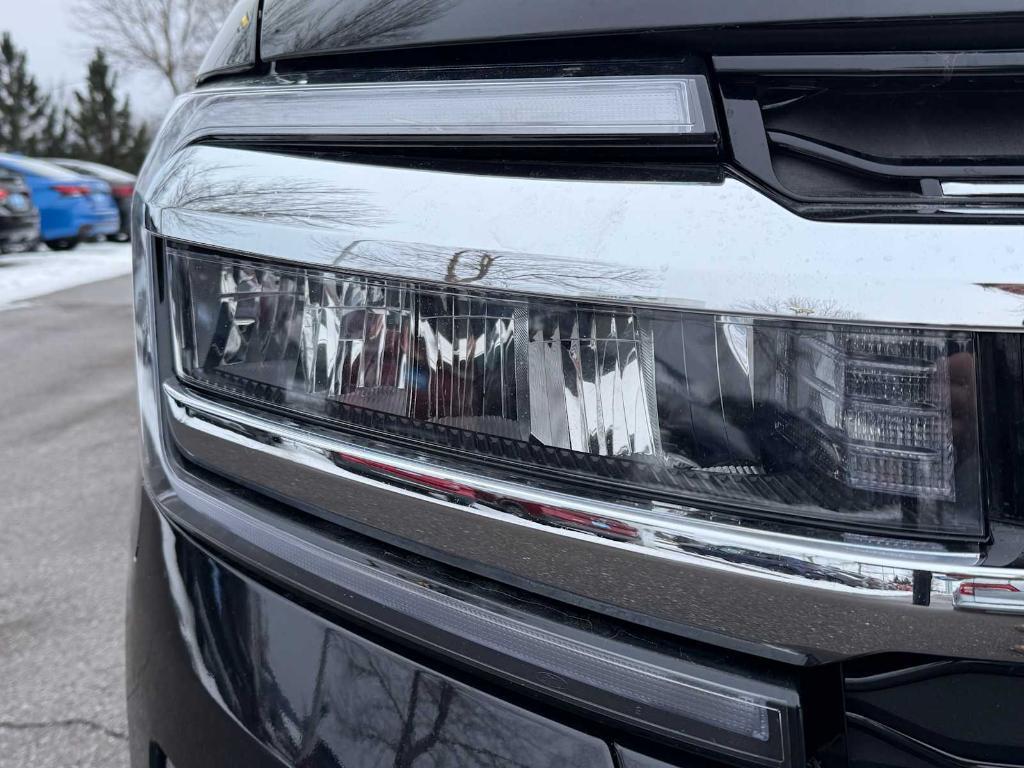 used 2023 Ford Expedition car, priced at $49,677