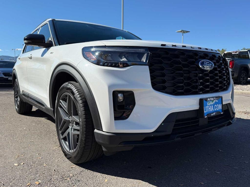 used 2025 Ford Explorer car, priced at $46,000