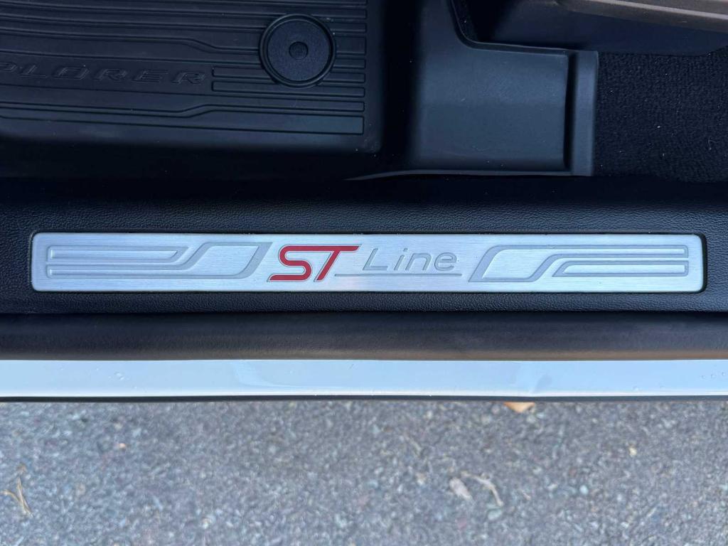 used 2025 Ford Explorer car, priced at $46,000