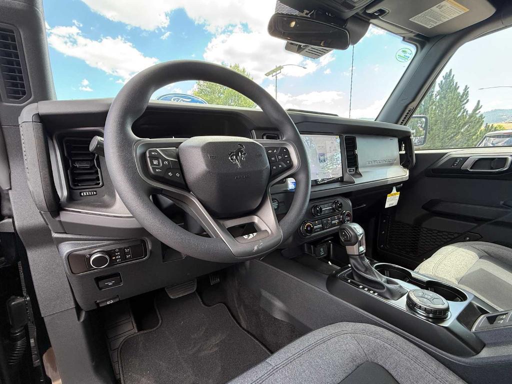 new 2025 Ford Bronco car, priced at $43,752