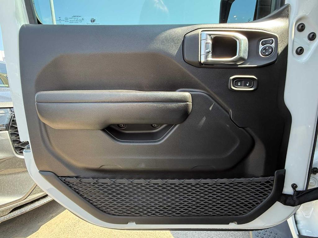 used 2021 Jeep Wrangler car, priced at $33,995