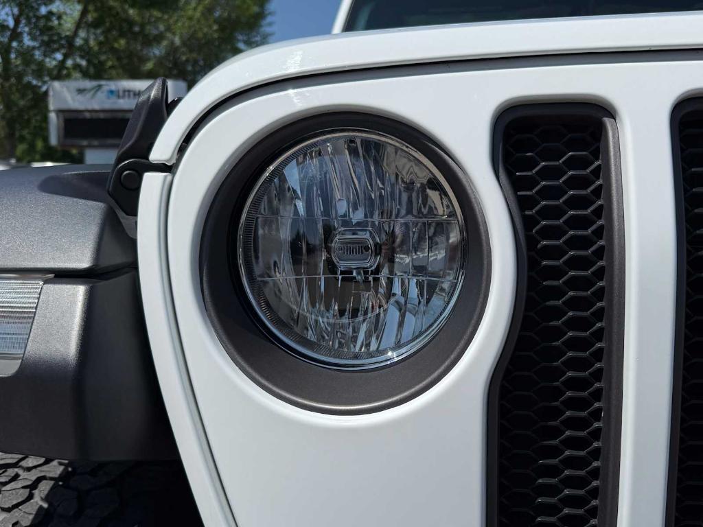 used 2021 Jeep Wrangler car, priced at $33,995