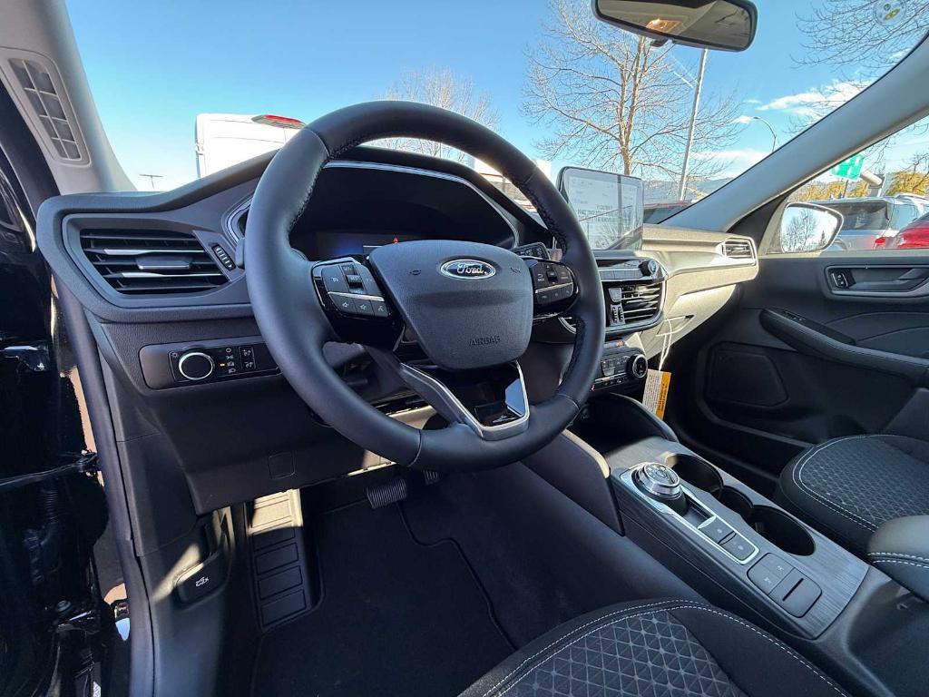 new 2025 Ford Escape car, priced at $31,949