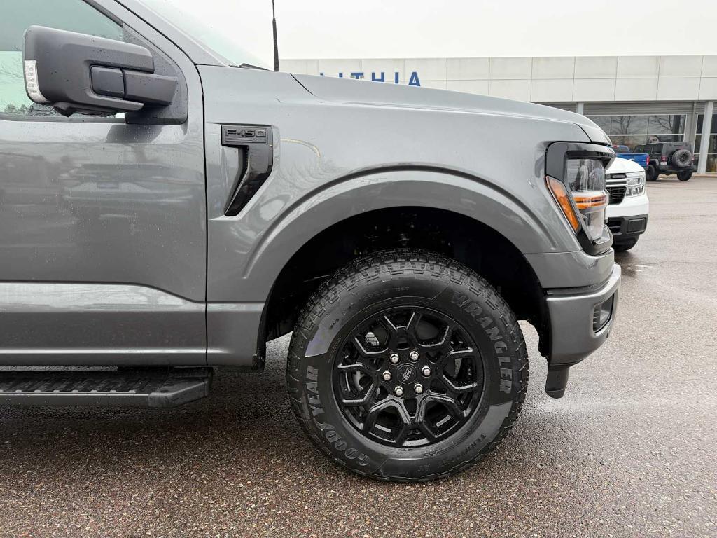 new 2024 Ford F-150 car, priced at $60,890