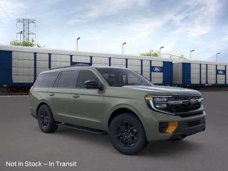 new 2025 Ford Expedition car, priced at $84,330
