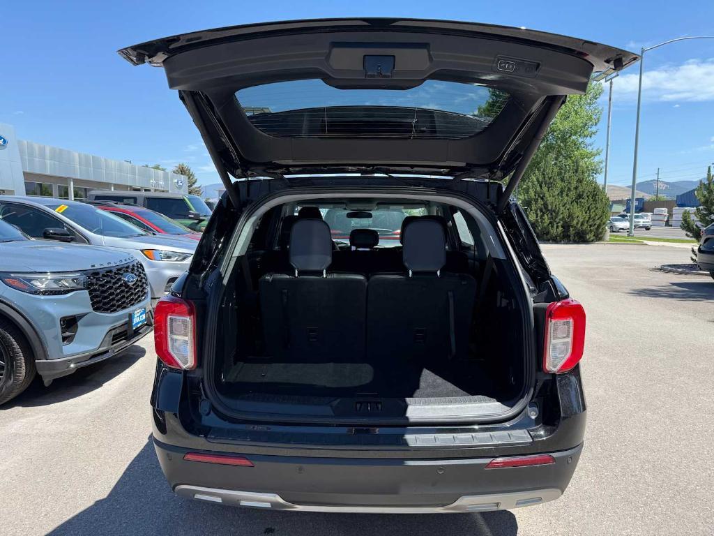 used 2024 Ford Explorer car, priced at $38,995