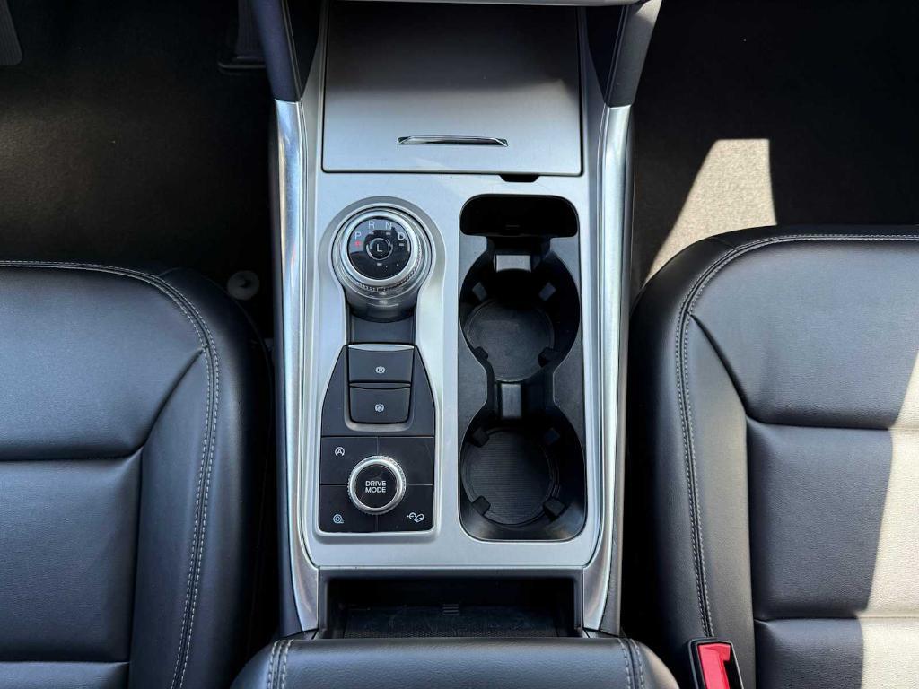 used 2024 Ford Explorer car, priced at $38,995