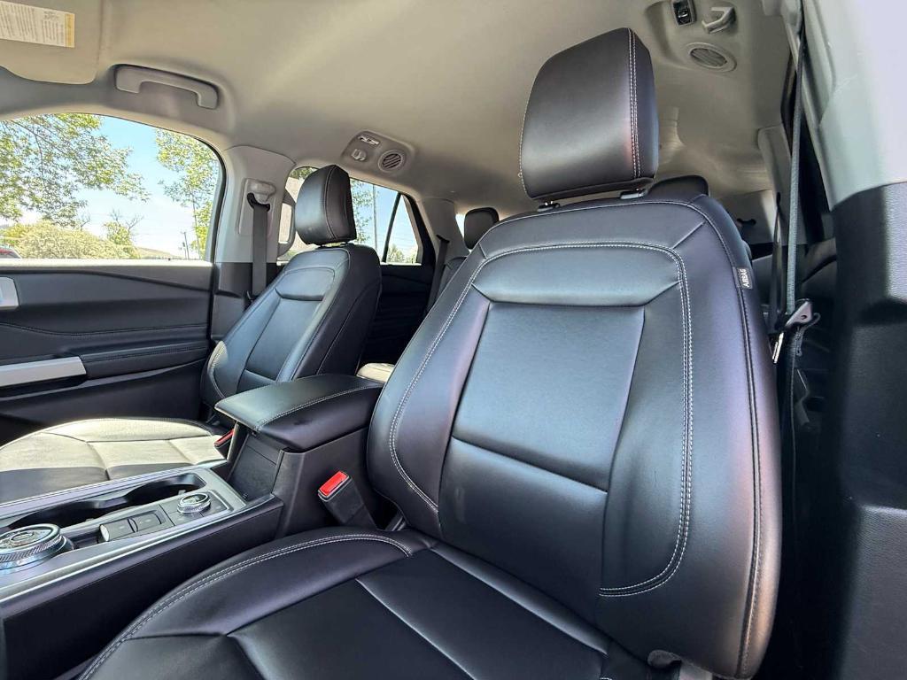 used 2024 Ford Explorer car, priced at $38,995