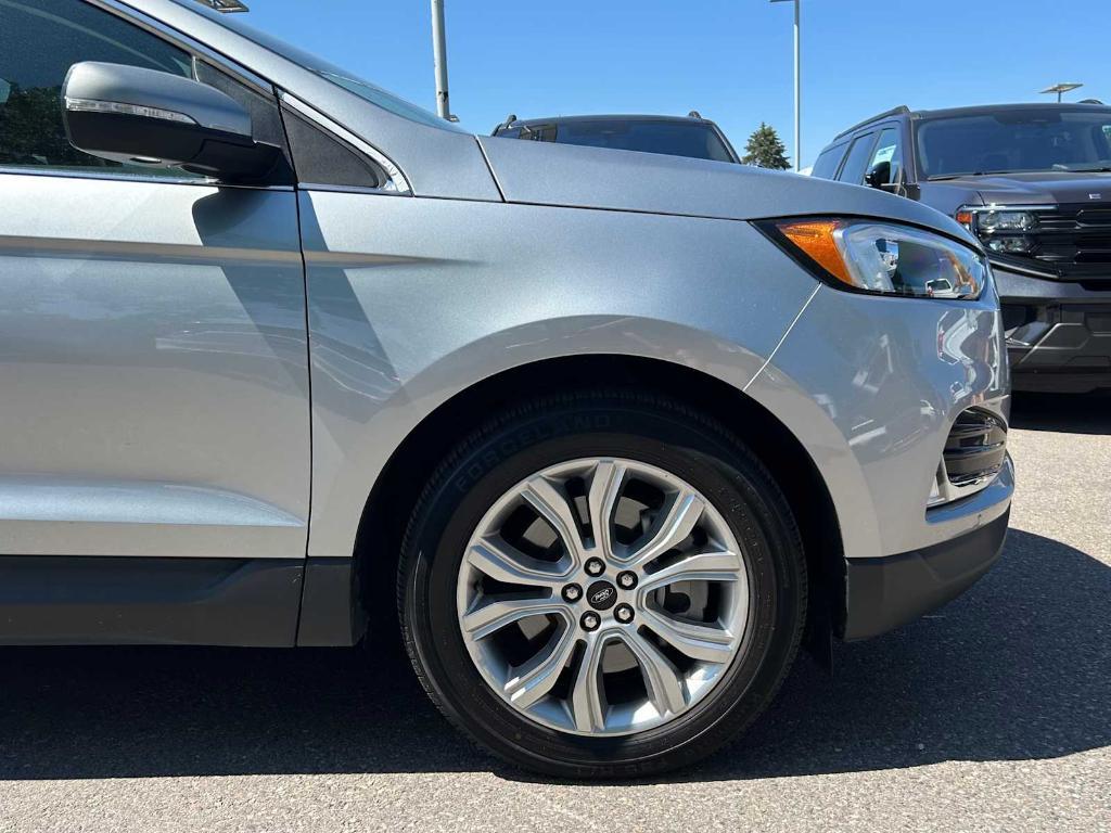 used 2024 Ford Edge car, priced at $32,995