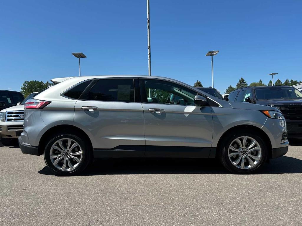 used 2024 Ford Edge car, priced at $32,995
