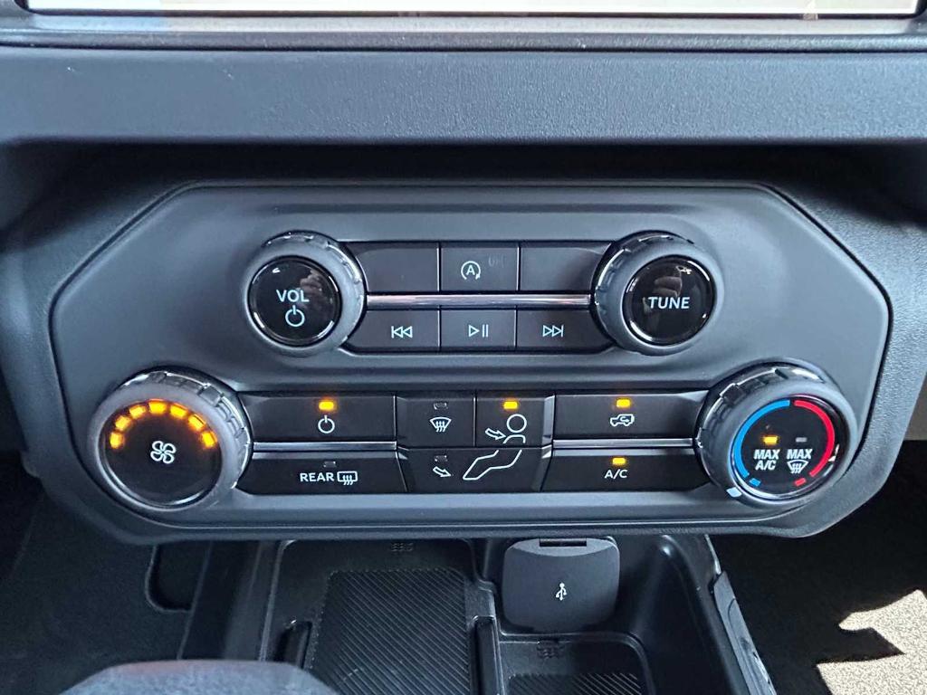 new 2025 Ford Bronco car, priced at $44,441