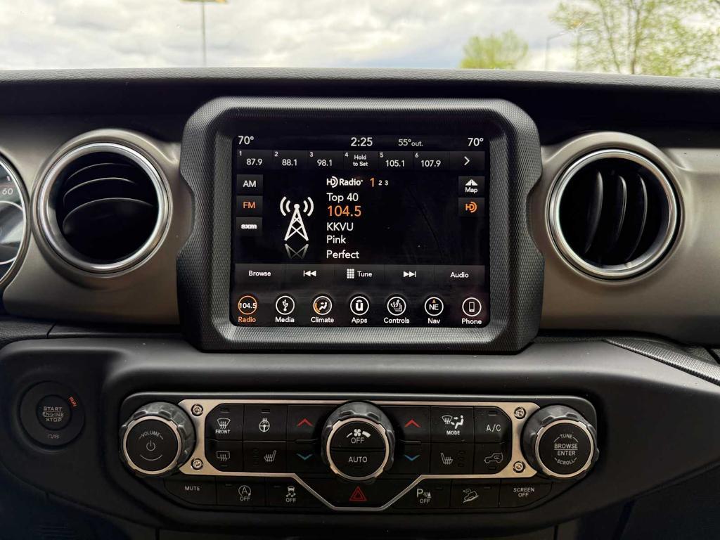 used 2018 Jeep Wrangler Unlimited car, priced at $26,495