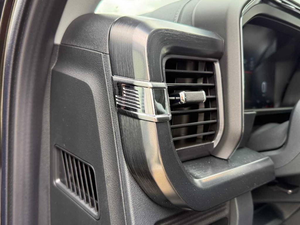 new 2025 Ford F-250 car, priced at $91,474