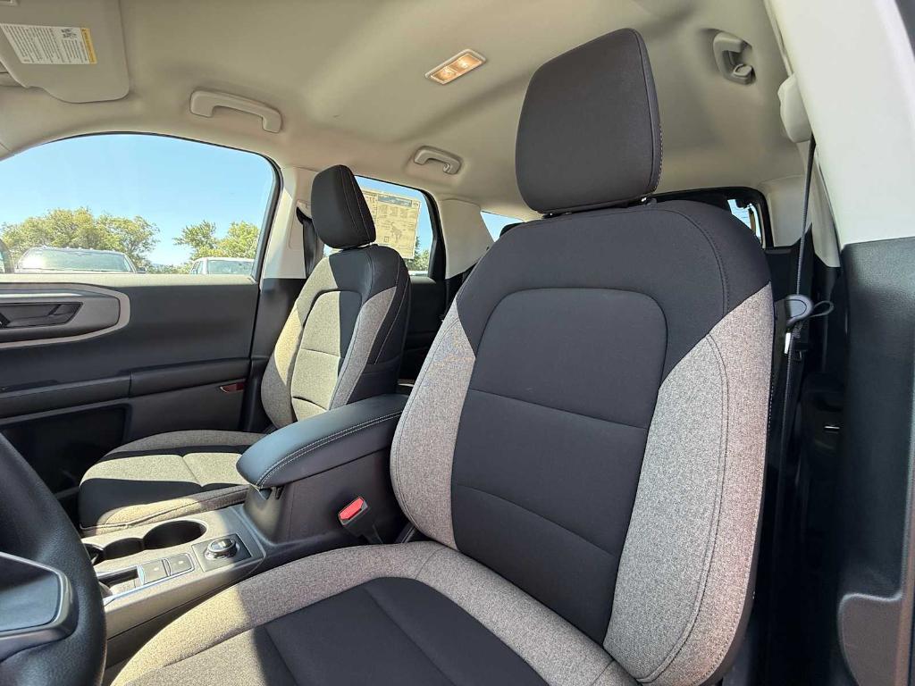 new 2025 Ford Bronco Sport car, priced at $33,269