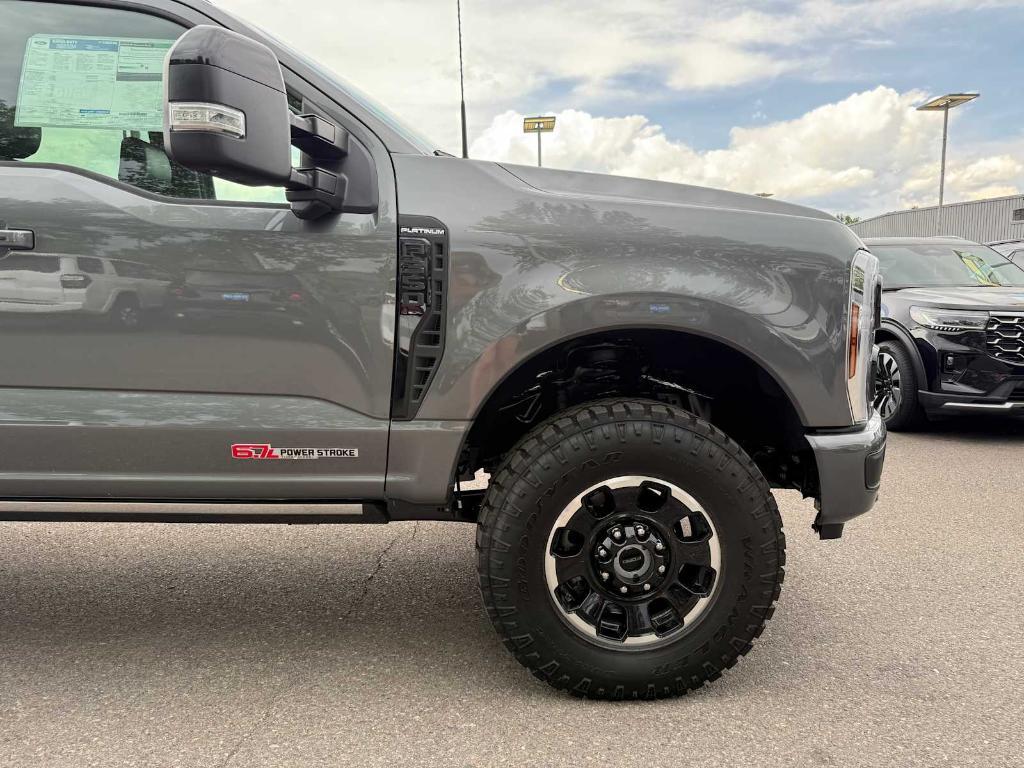 new 2025 Ford F-350 car, priced at $103,024