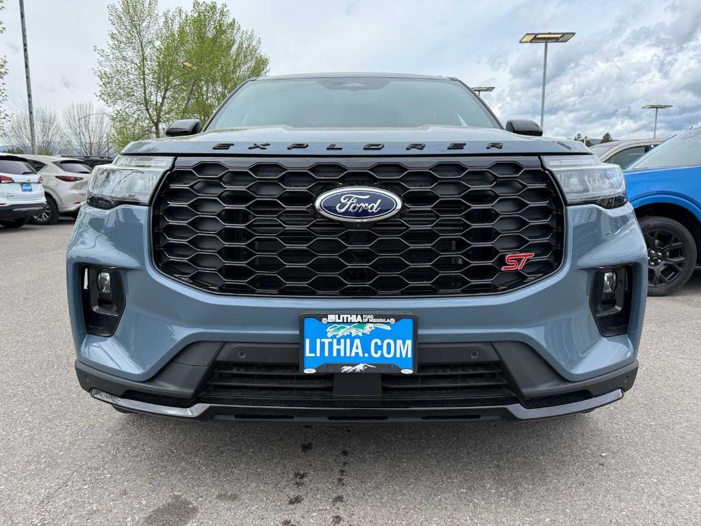 new 2025 Ford Explorer car, priced at $57,659