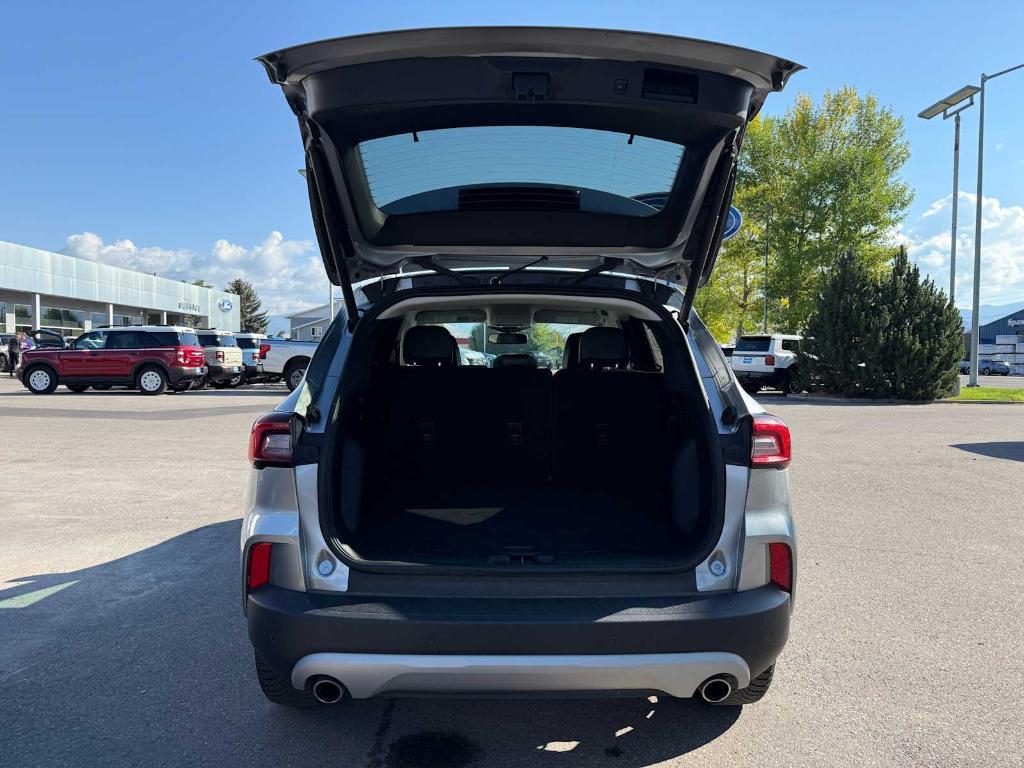 used 2024 Ford Escape car, priced at $30,802