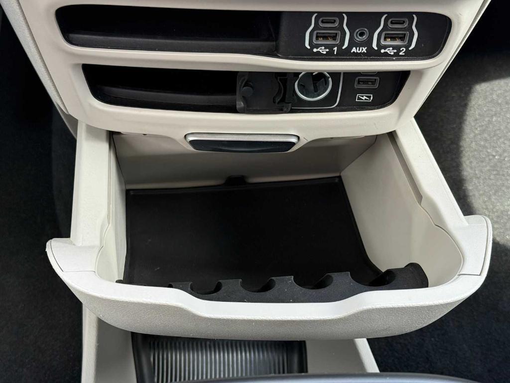 used 2022 Chrysler Pacifica car, priced at $23,000