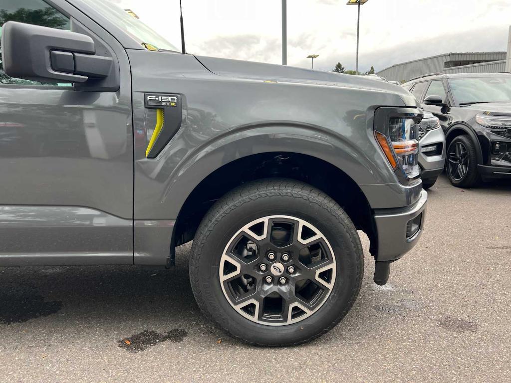 new 2024 Ford F-150 car, priced at $50,877