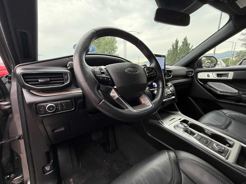 used 2022 Ford Explorer car, priced at $38,301