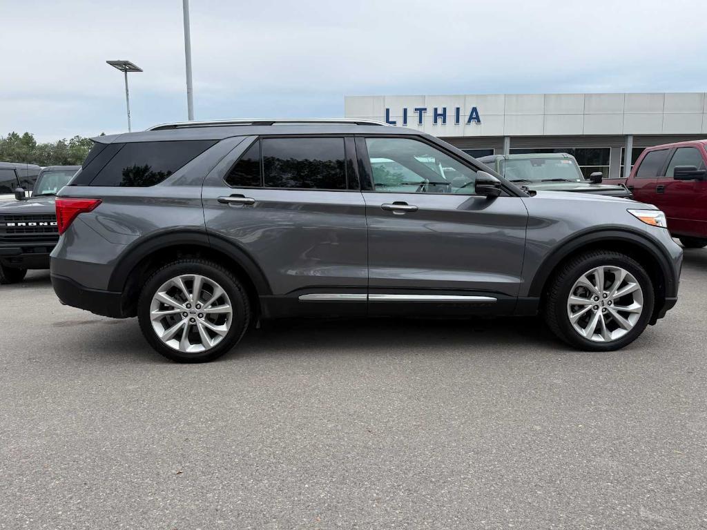 used 2022 Ford Explorer car, priced at $38,301