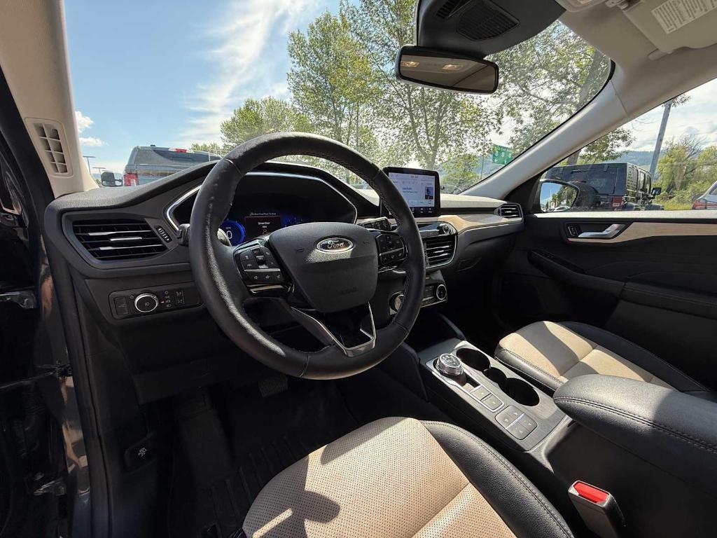 used 2022 Ford Escape car, priced at $31,995
