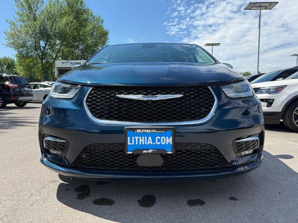 used 2023 Chrysler Pacifica car, priced at $28,901