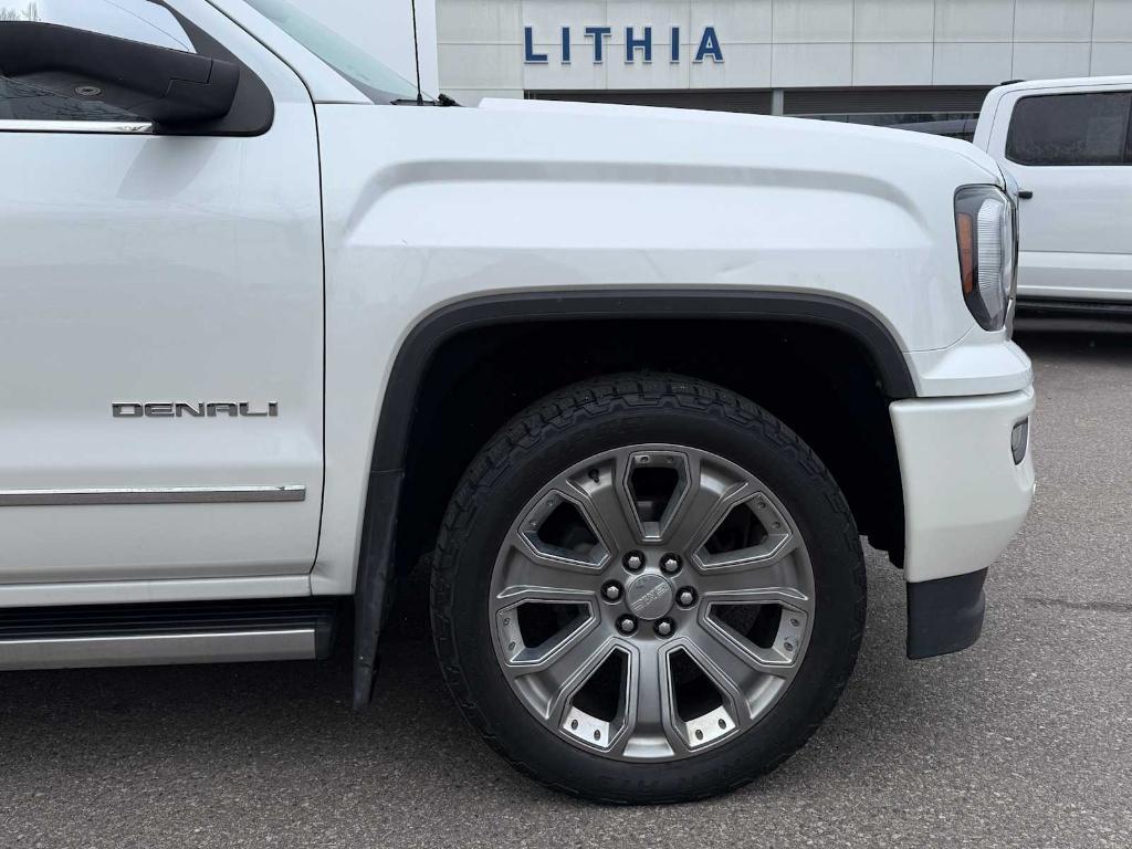 used 2017 GMC Sierra 1500 car, priced at $34,301