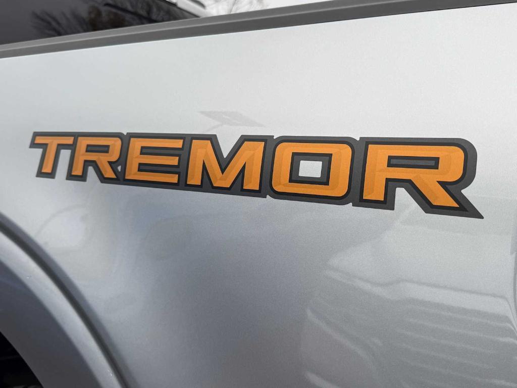 new 2025 Ford F-150 car, priced at $67,678