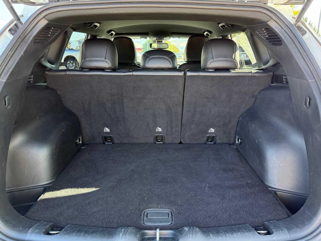 used 2024 Jeep Compass car, priced at $24,995