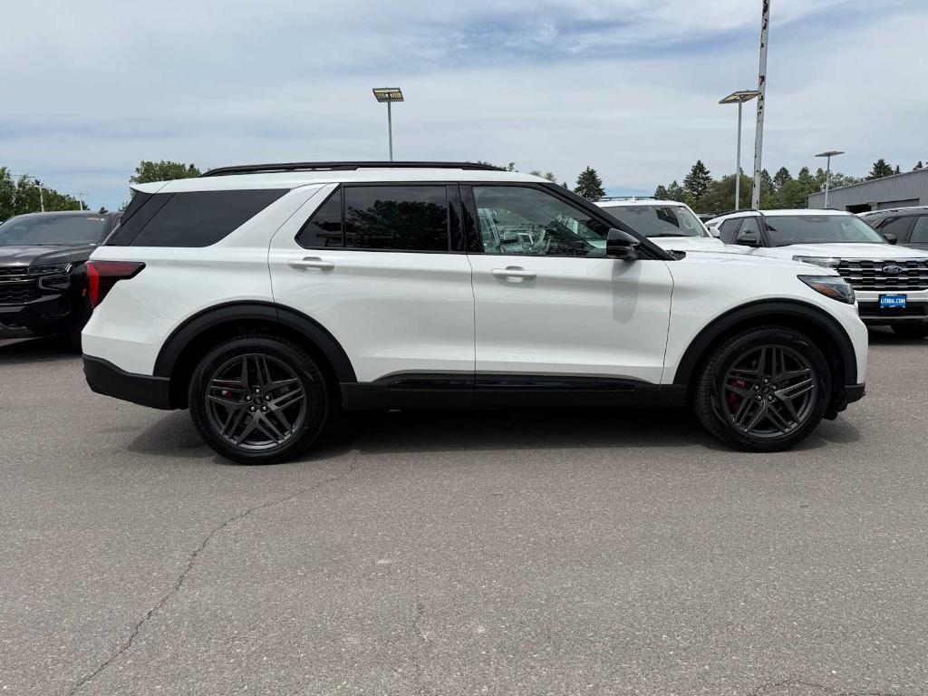 new 2025 Ford Explorer car, priced at $58,277