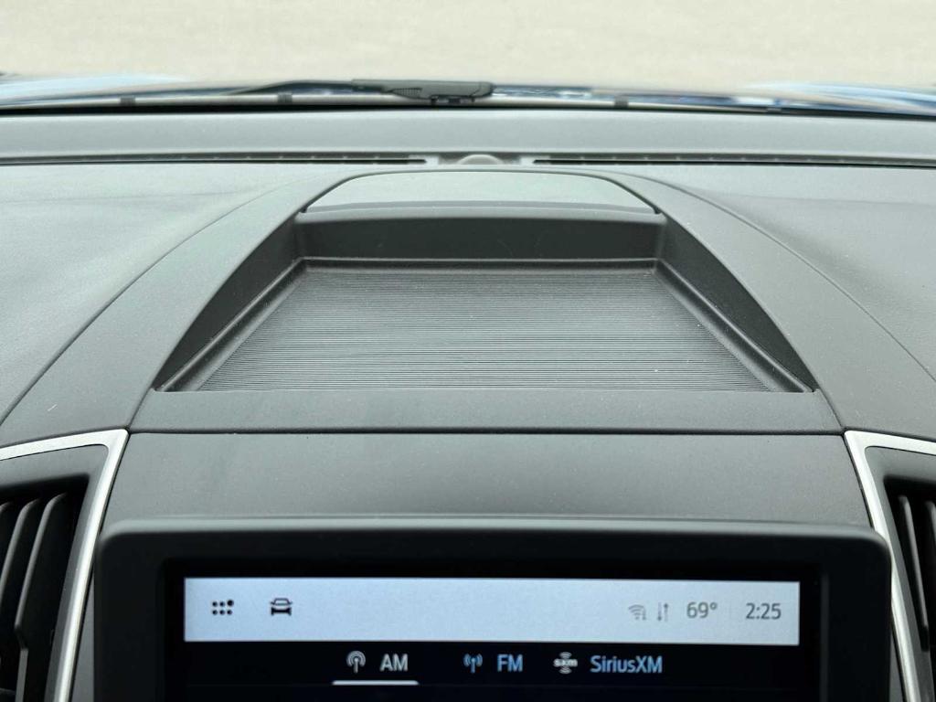 used 2023 Ford Edge car, priced at $25,448