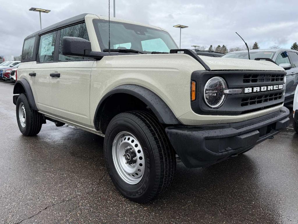 new 2025 Ford Bronco car, priced at $42,683