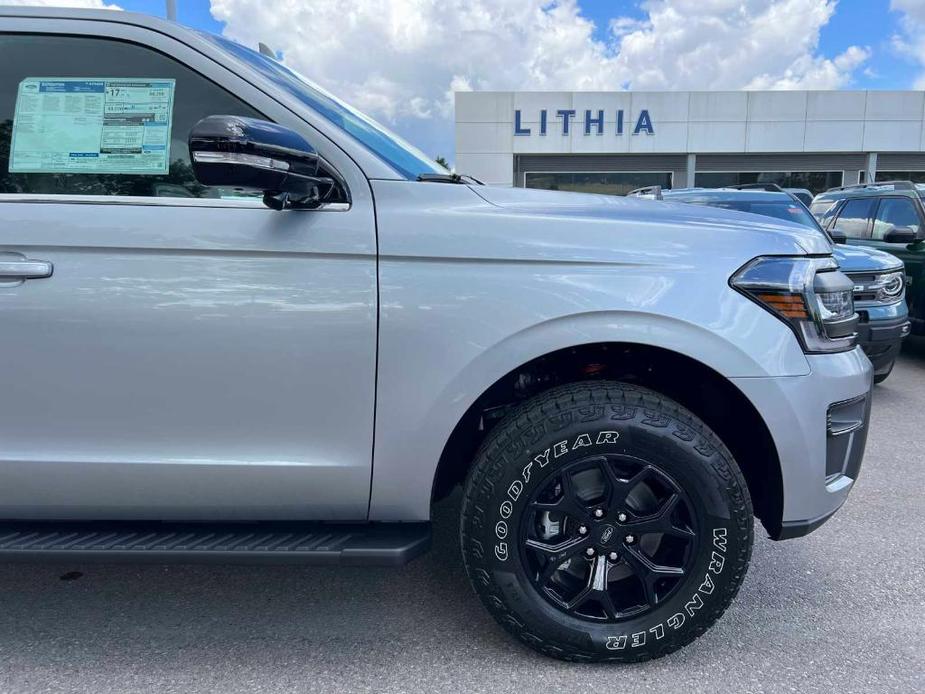 new 2024 Ford Expedition car, priced at $81,824