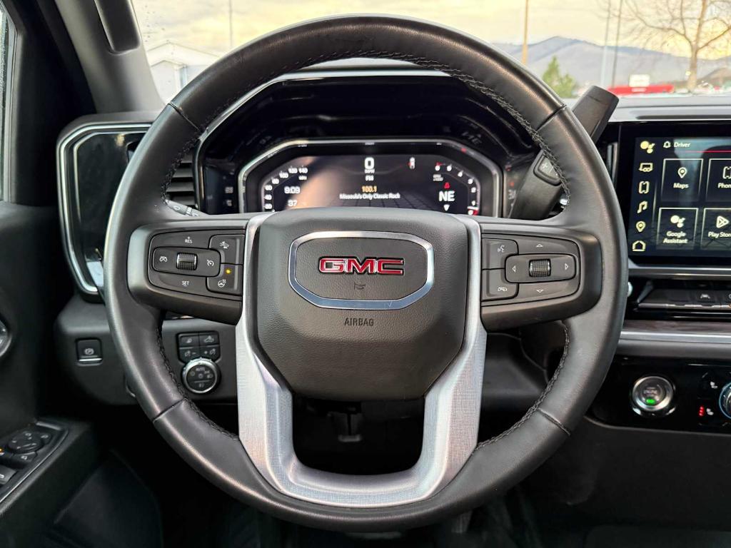 used 2024 GMC Sierra 1500 car, priced at $49,995