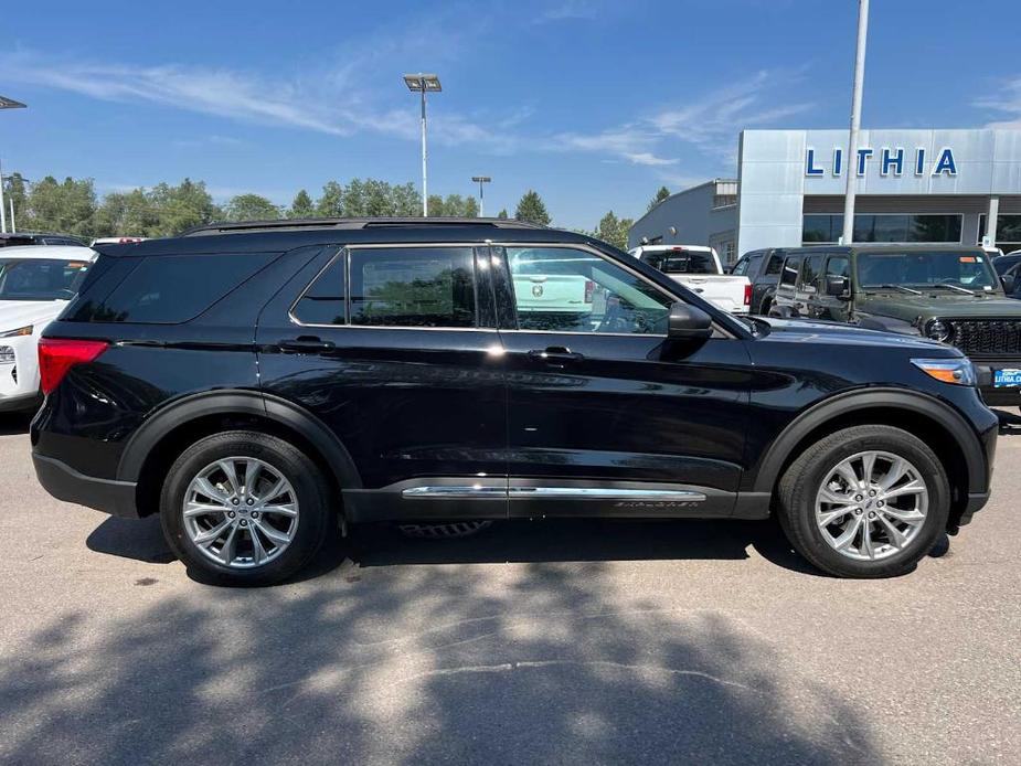 new 2024 Ford Explorer car, priced at $49,186