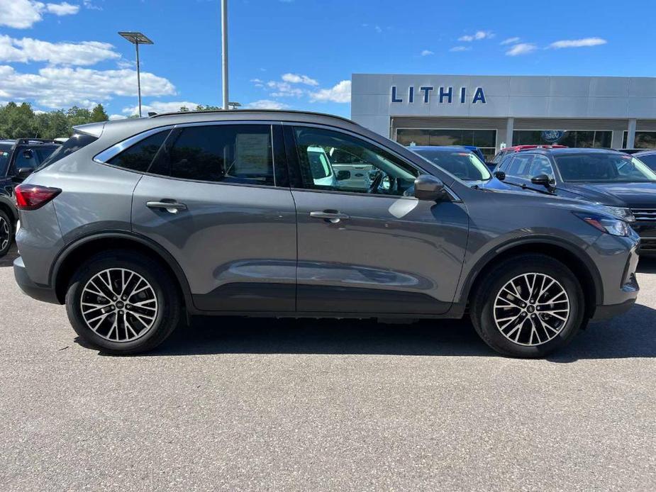 used 2023 Ford Escape car, priced at $24,901