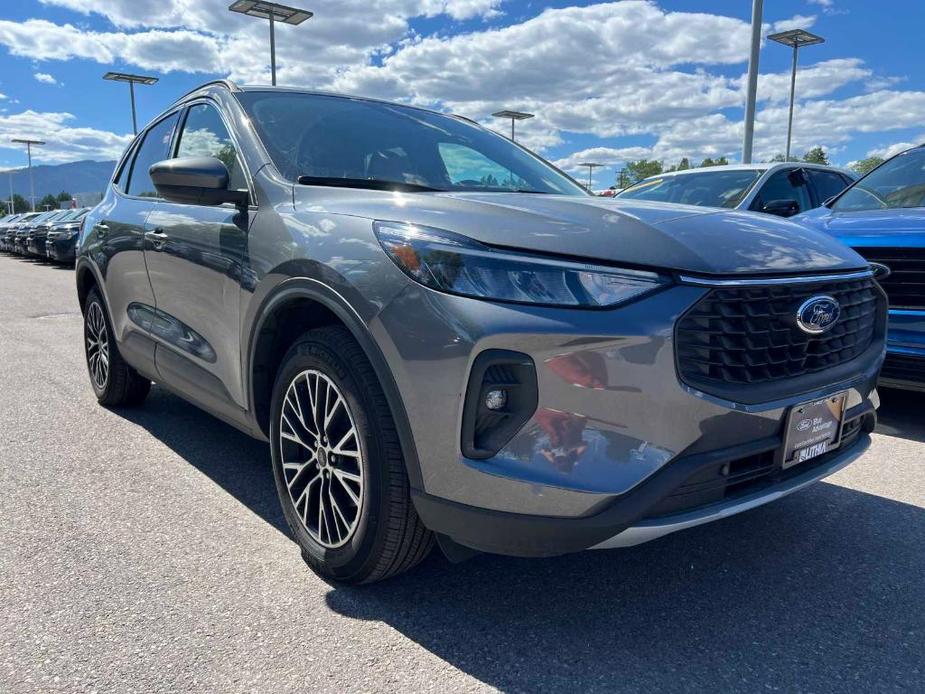 used 2023 Ford Escape car, priced at $24,901