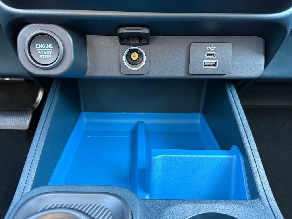 new 2025 Ford Maverick car, priced at $35,203