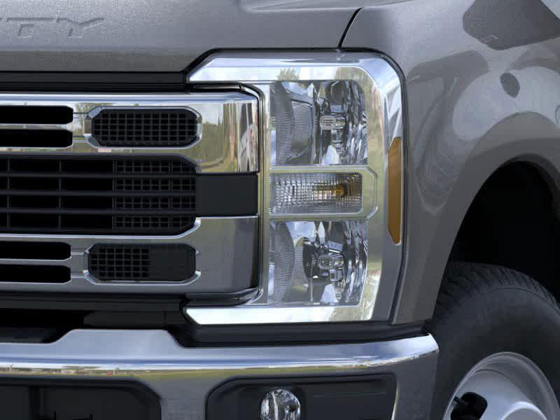 new 2025 Ford F-350 car, priced at $78,990