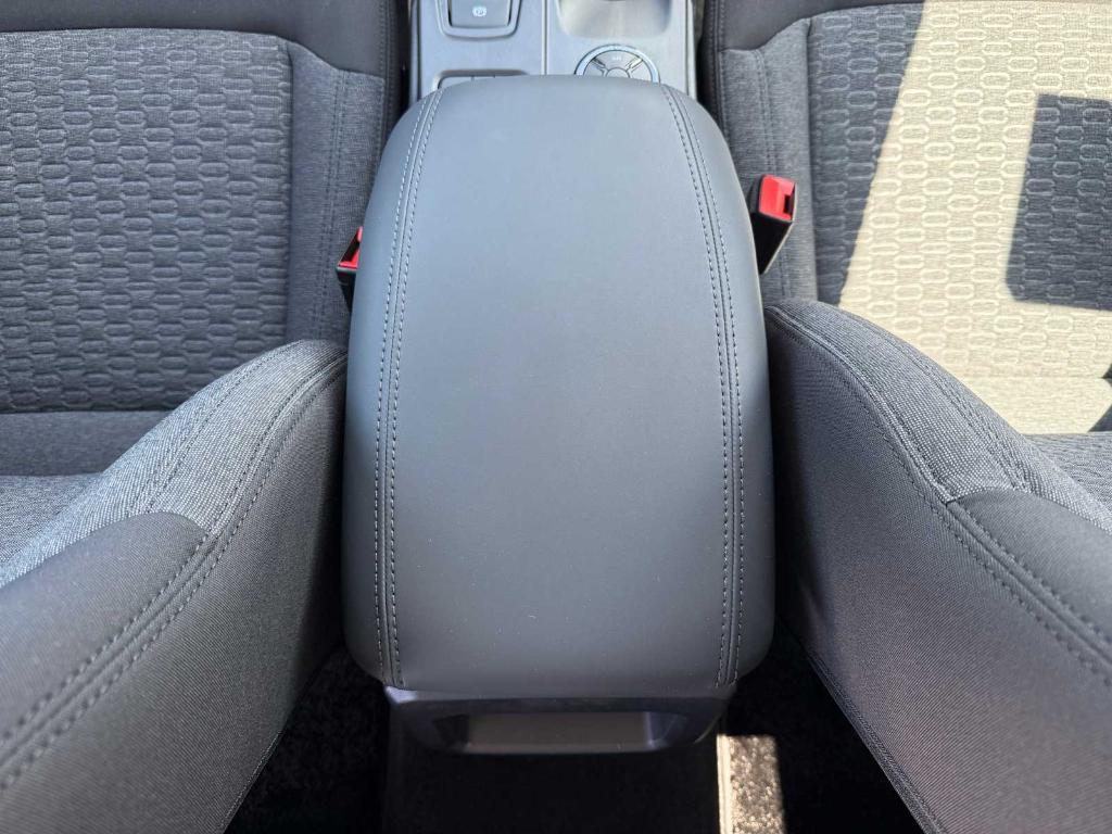 new 2025 Ford Ranger car, priced at $43,870