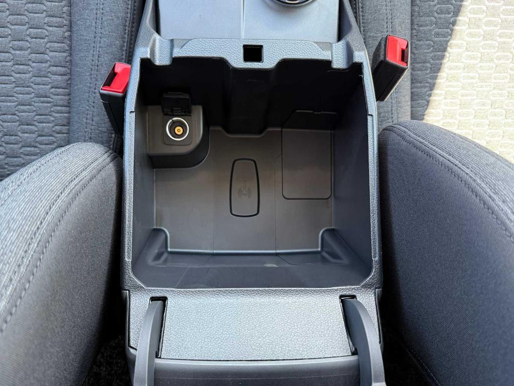new 2025 Ford Ranger car, priced at $43,870