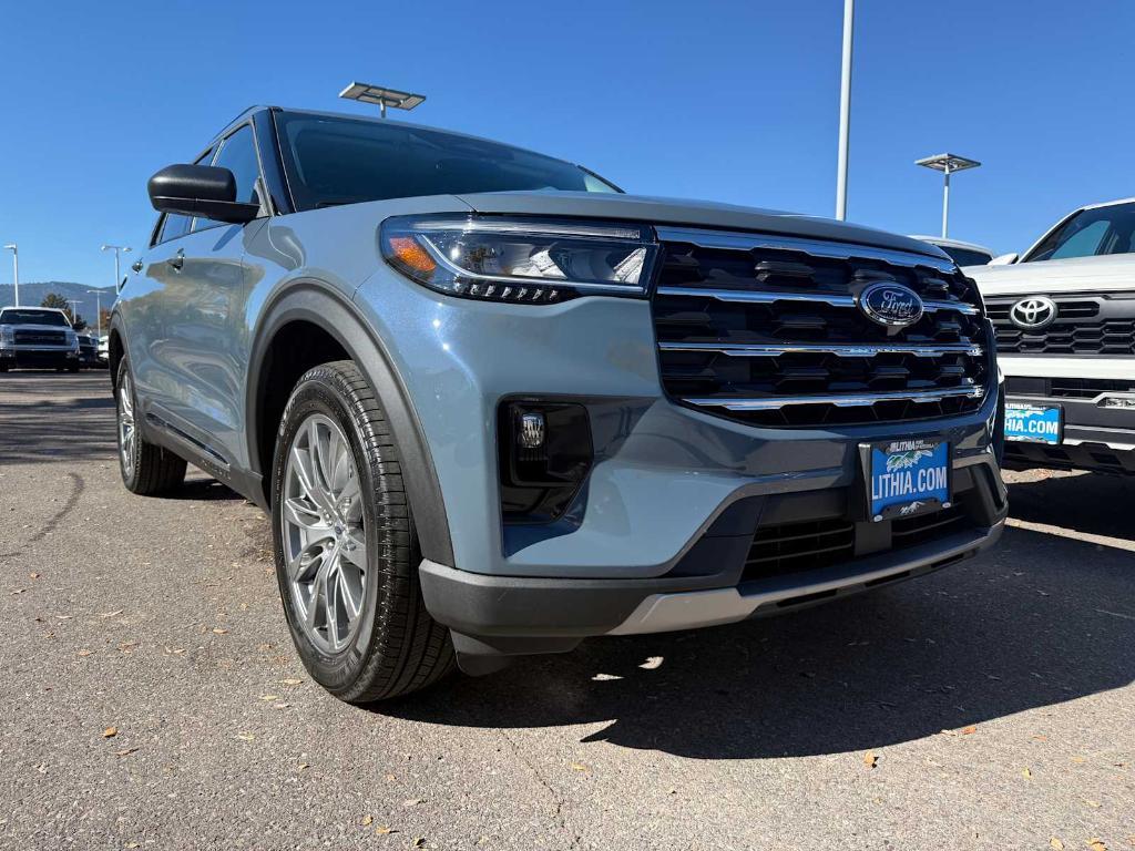 new 2025 Ford Explorer car, priced at $48,573