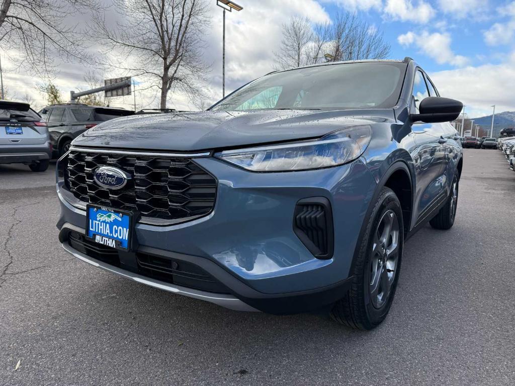 new 2025 Ford Escape car, priced at $35,952