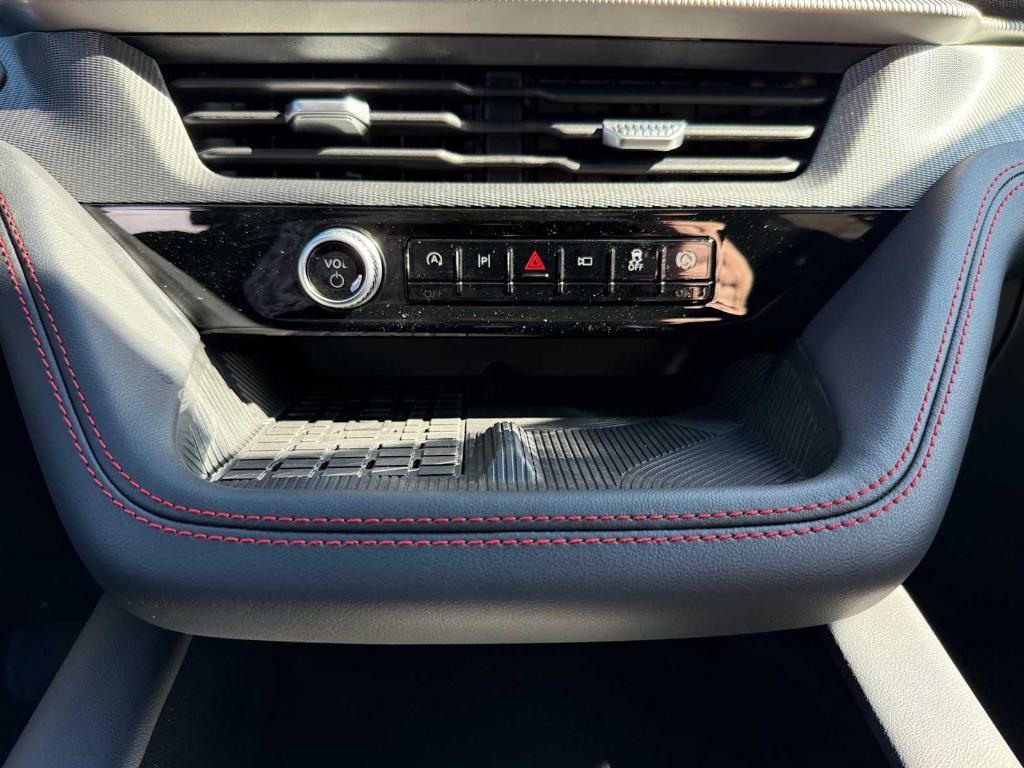 new 2025 Ford Explorer car, priced at $61,156