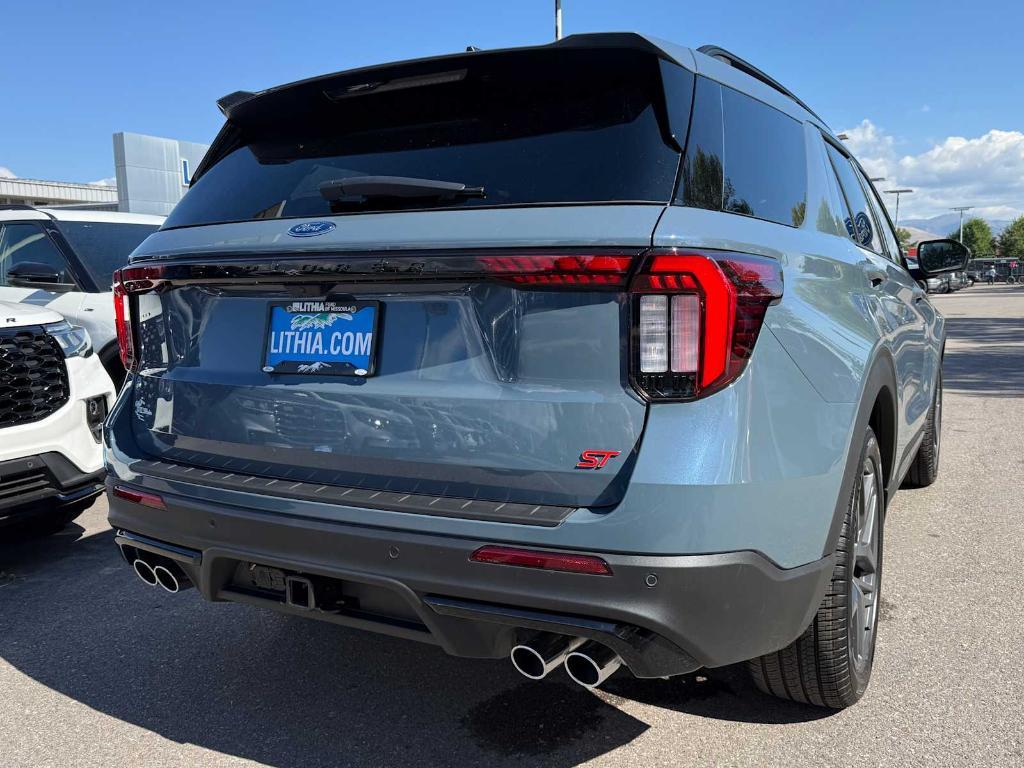 new 2025 Ford Explorer car, priced at $61,156